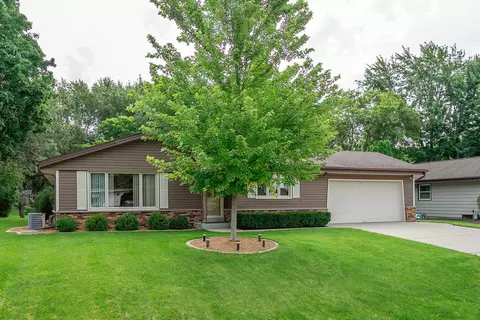 w132s6954 Fennimore, Muskego, WI 53150