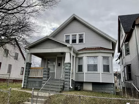 2937 N 12th, Milwaukee, WI 53206