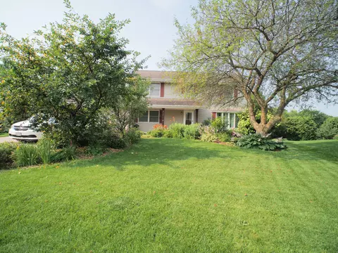 933 Liberty, Watertown, WI 53094