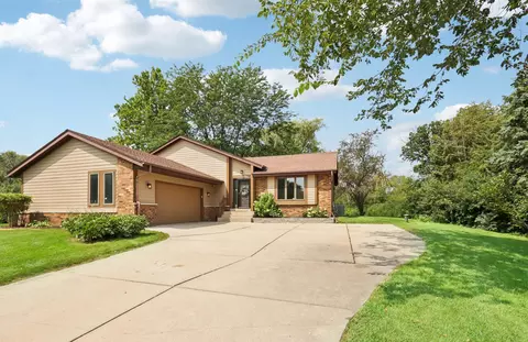 335 N 167th, Brookfield, WI 53005