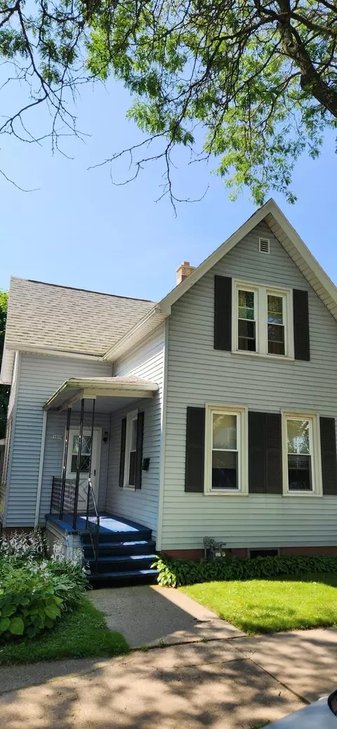 1509 Michigan, Sheboygan, WI 53081