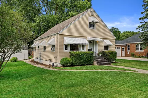 1022 High, West Bend, WI 53090