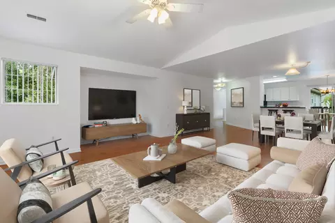 500 S Edwards #49, Lake Geneva, WI 53147