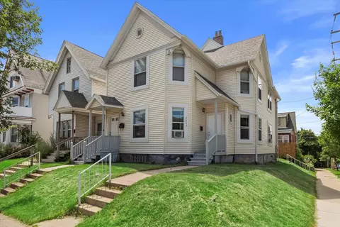2343 N Oakland #2345, Milwaukee, WI 53211