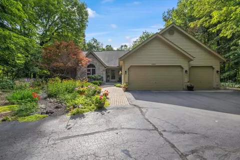 4436 Trillium, Polk, WI 53086