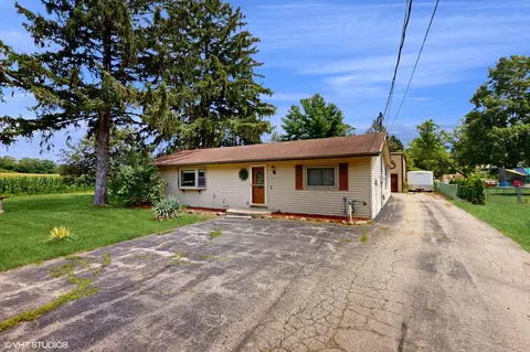 8641 Caldwell, Mukwonago, WI 53149