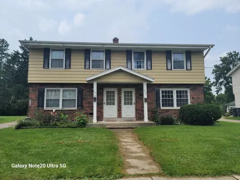 1554 White Rock #1556, Waukesha, WI 53186