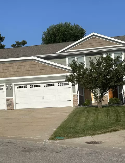 448 Coronado, Onalaska, WI 54650