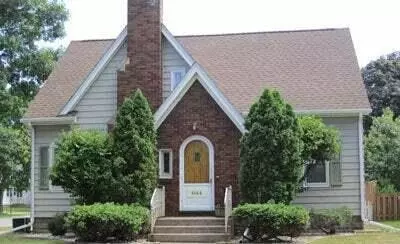 644 23rd, La Crosse, WI 54601