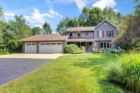 4575 Schuster, Barton, WI 53090