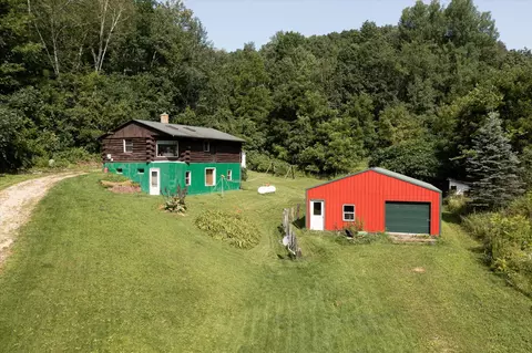 29813 Newport, Sheldon, WI 54619