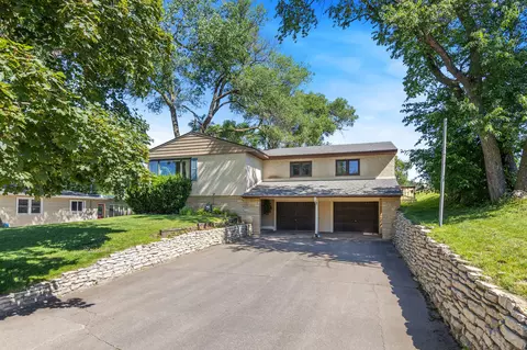 4229 Riverview, La Crosse, WI 54601