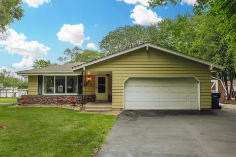 10107 N N Mdw, Mequon, WI 53092