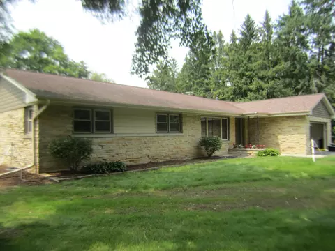 9649 N Fairfield, Mequon, WI 53092