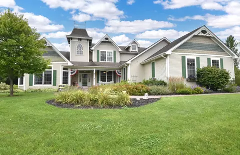 17935 Old Yorkville, Yorkville, WI 53182