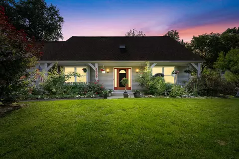 4639 S 110th, Greenfield, WI 53228