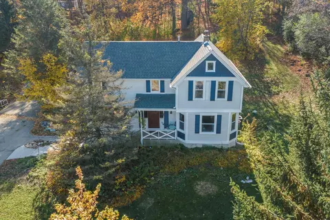 4079 Hubertus, Hubertus, WI 53033