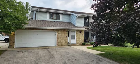 1452 Pheasant Run #202, Mount Pleasant, WI 53406