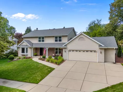 w72n951 Harrison, Cedarburg, WI 53012