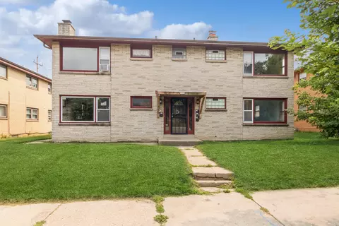 7113 W Hampton, Milwaukee, WI 53218