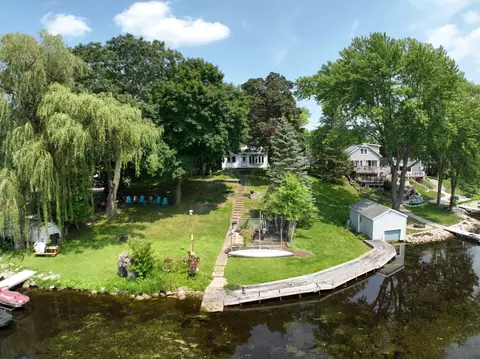 6612 Channel, Waterford, WI 53185