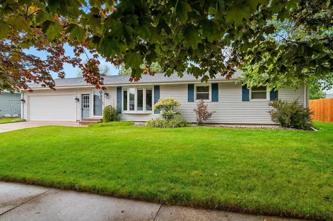 3910 Madeline, Manitowoc, WI 54220