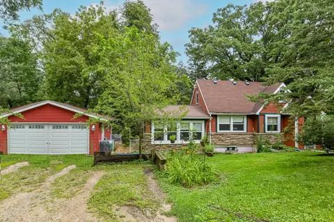 n6790 Queens Road, Sugar Creek, WI 53121