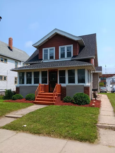 3032 S 12th, Milwaukee, WI 53215