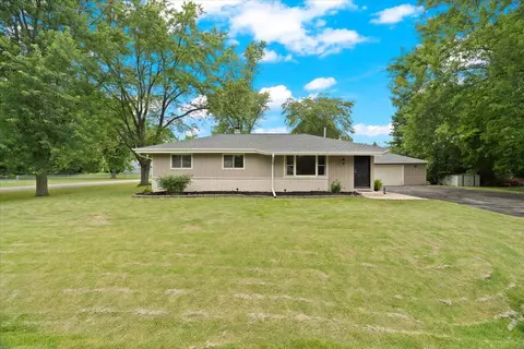 8028 W High, Franklin, WI 53132