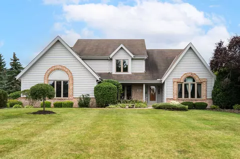 w151n10273 Windsong, Germantown, WI 53022