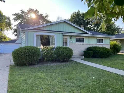 5018 Pershing, Kenosha, WI 53144