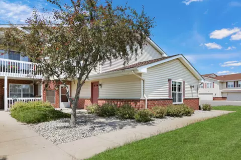 25161 87th #3, Salem, WI 53168