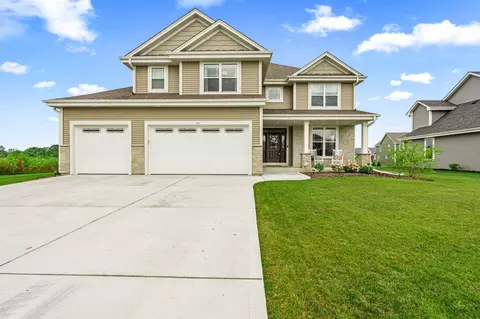 196 Winterberry, Grafton, WI 53024