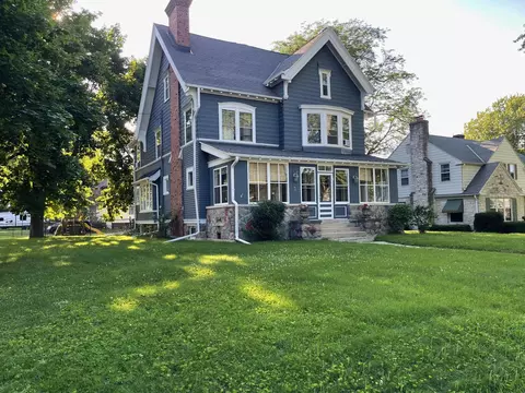 237 Grand, Hartford, WI 53027