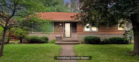 1012 E Lindbergh, Appleton, WI 54911