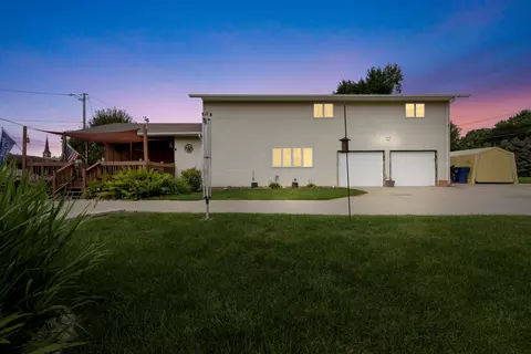 202 Park, Theresa, WI 53091