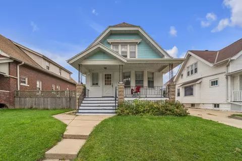3239 S 9th, Milwaukee, WI 53215