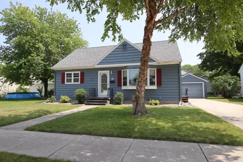 19 S Sallie, Fond Du Lac, WI 54935