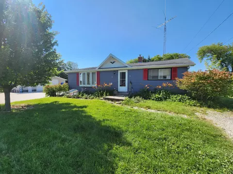 911 Forest Home, Manitowoc, WI 54220