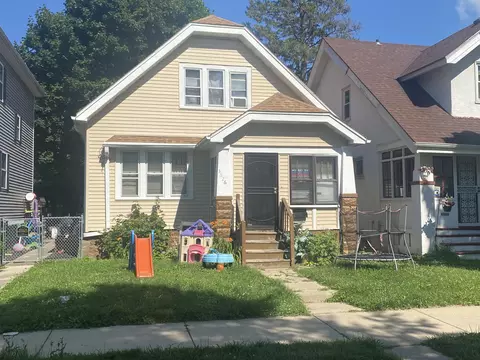 3626 N 2nd, Milwaukee, WI 53212