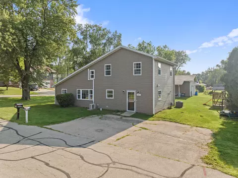 w1351 Eastwood Road, Bloomfield, WI 53128