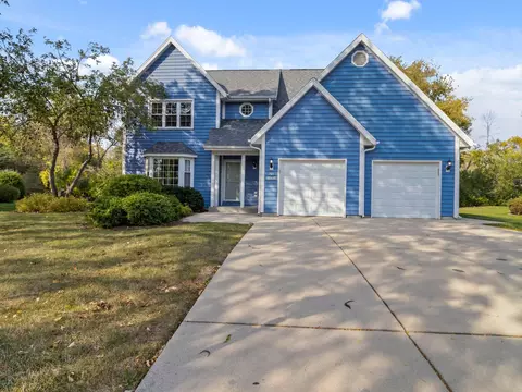 n79w15304 Goldenrod, Menomonee Falls, WI 53051