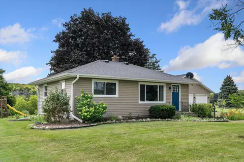 w5849 Woodland Road, Plymouth, WI 53073