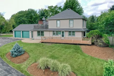 n1241 County Road P, Rubicon, WI 53078