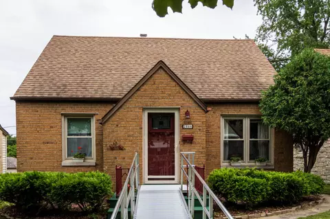 2866 S 47th, Milwaukee, WI 53219