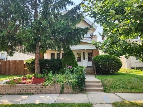 2135 N 55th #2137, Milwaukee, WI 53208