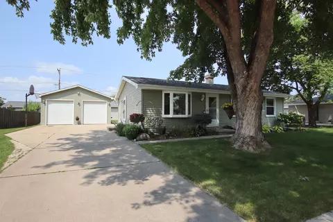 216 Chapleau, North Fond Du Lac, WI 54937