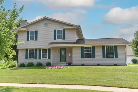 3309 Mary Ann, Waukesha, WI 53188