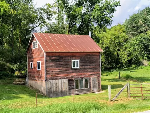 16612 State Highway 33, Sheldon, WI 54651