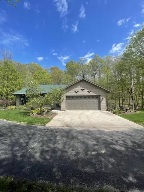 w5414 Burrows Lane, Rhine, WI 53020